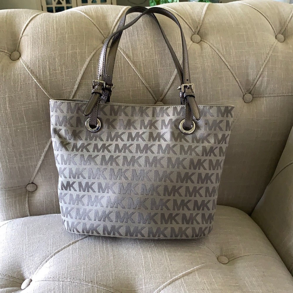 Michael Kors Logo Tote
